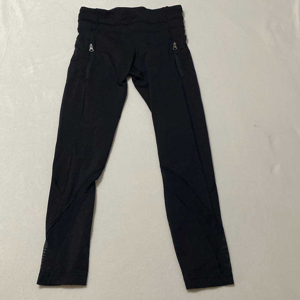 lululemon black leggings size four 4 25” inseam